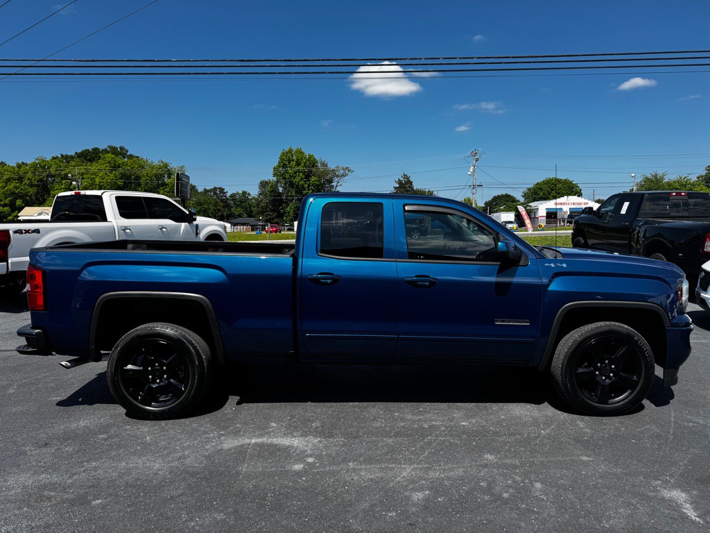 2017 GMC Sierra Image 7