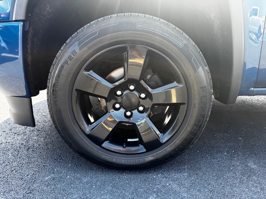 2017 GMC Sierra Image 10