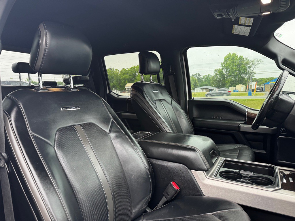2017 Ford F-250 Image 28