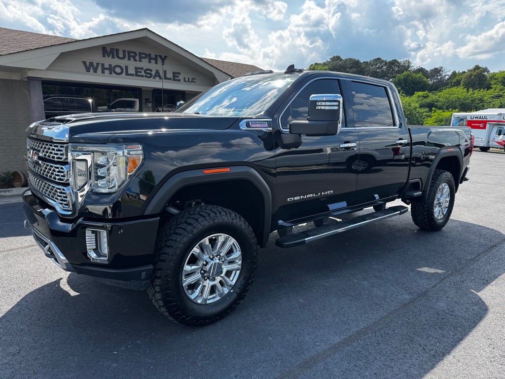 2020 GMC Sierra Image 2