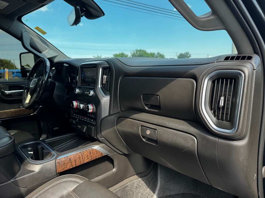 2020 GMC Sierra Image 28