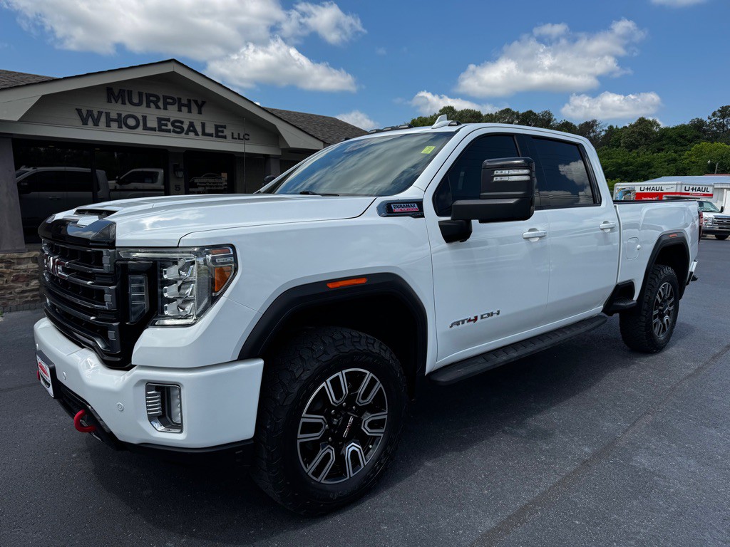 2021 GMC Sierra Image 2