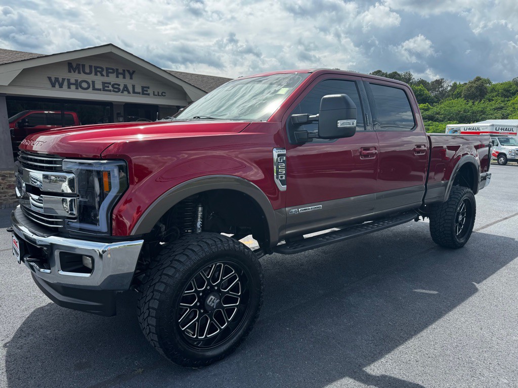 2017 Ford F-250 Image 2