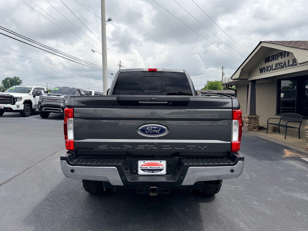 2017 Ford F-250 Image 3