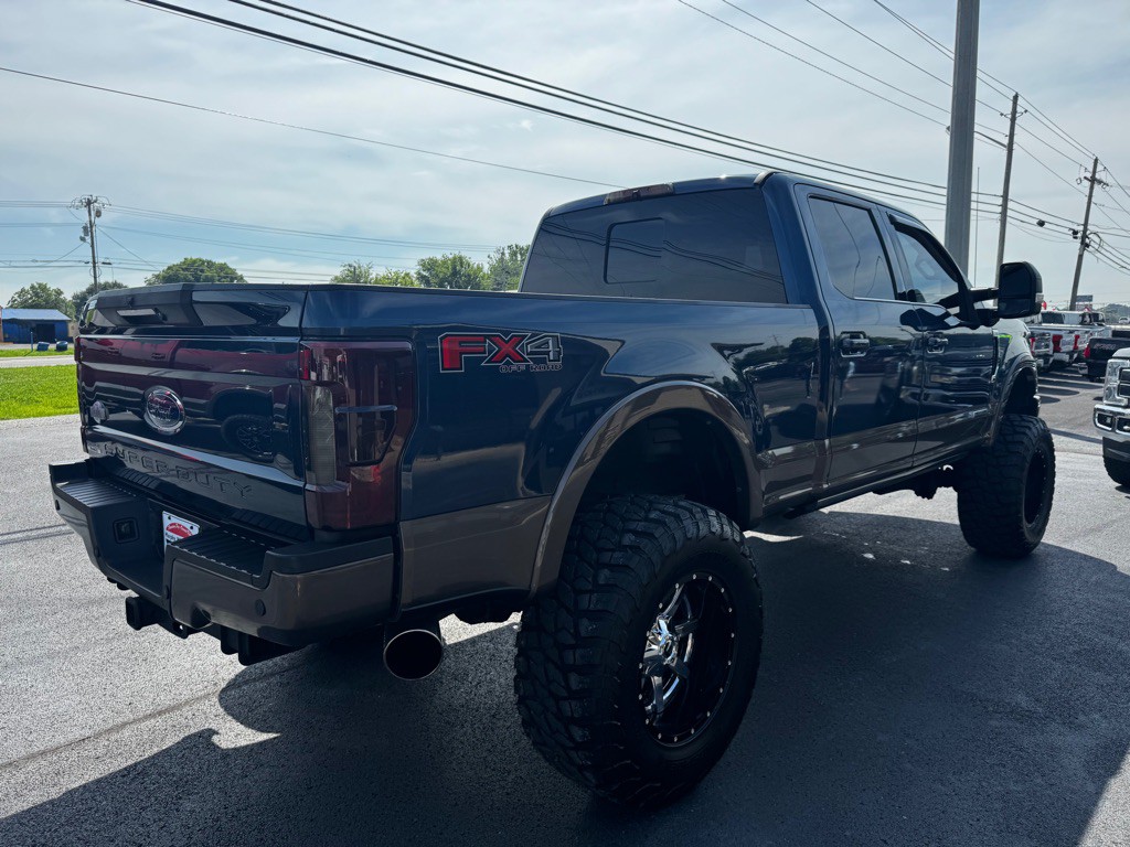 2017 Ford F-250 Image 6