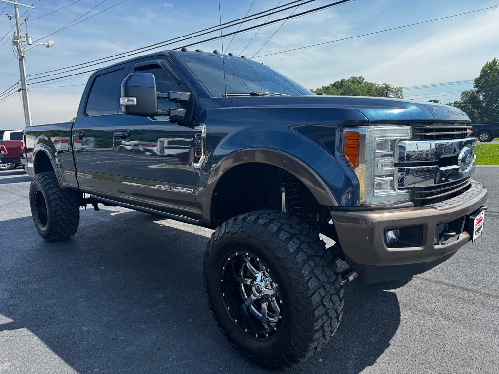 2017 Ford F-250 Image 8