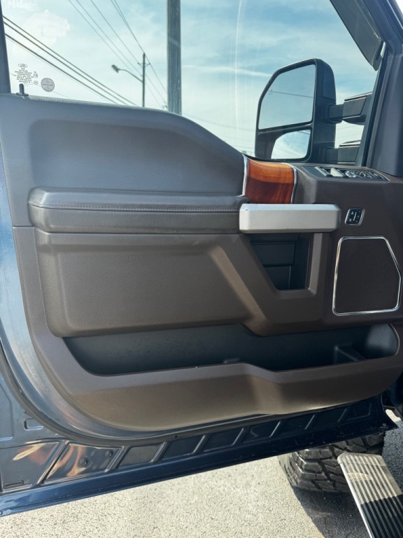 2017 Ford F-250 Image 17