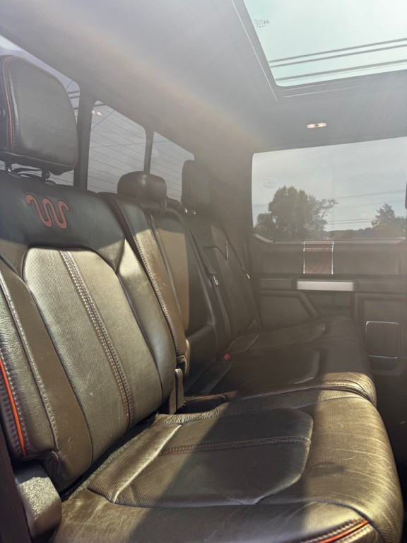 2017 Ford F-250 Image 24