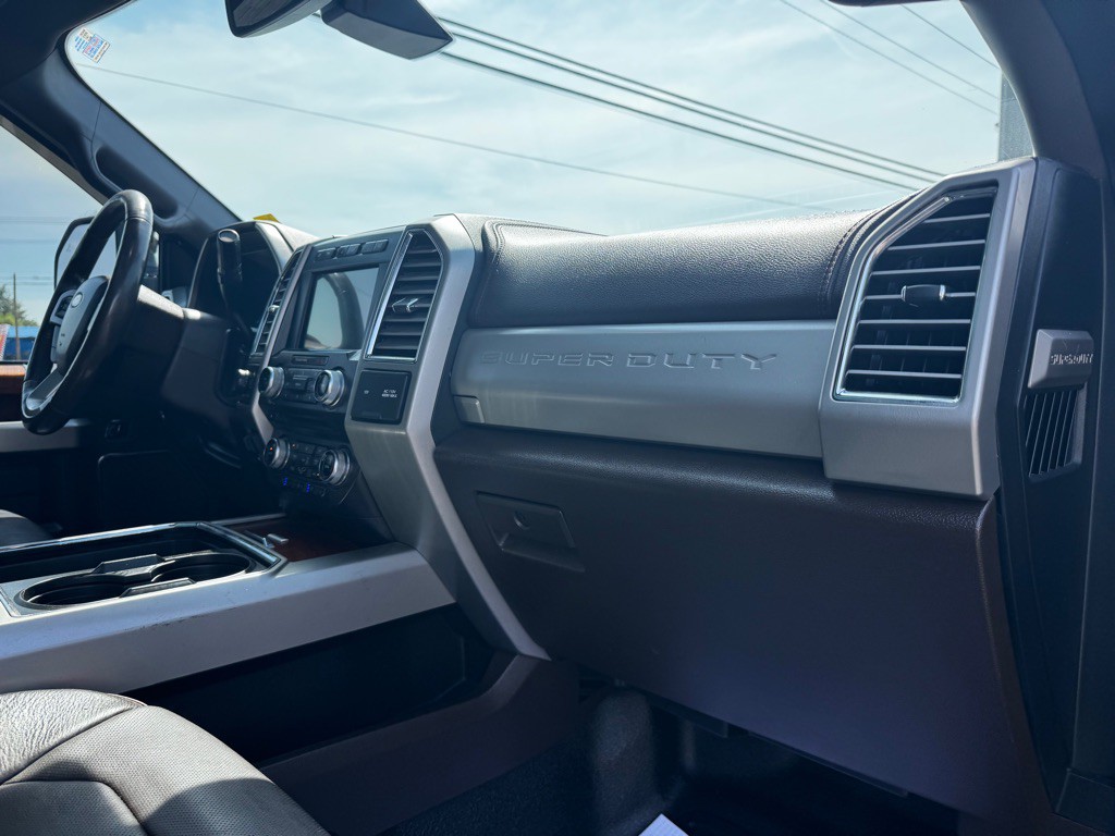 2017 Ford F-250 Image 27