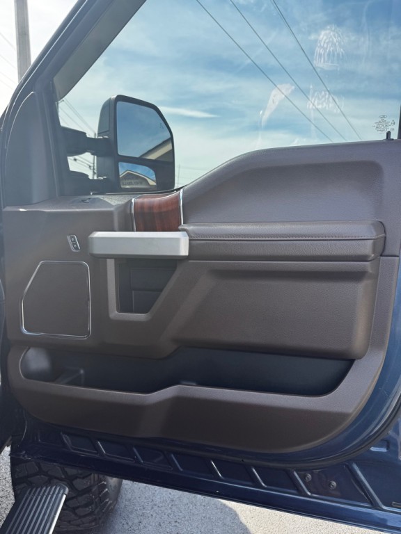 2017 Ford F-250 Image 29