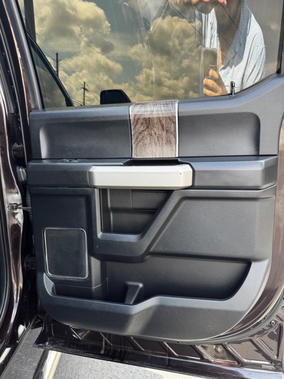 2018 Ford F-250 Image 24