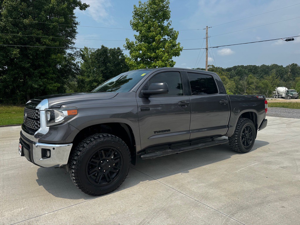 2021 Toyota Tundra Image 1