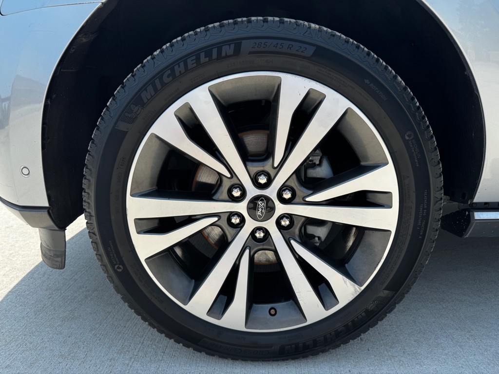 2021 Ford Expedition Image 9