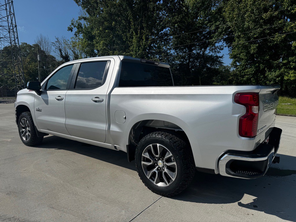 2020 Chevrolet Silverado 1500 Image 3