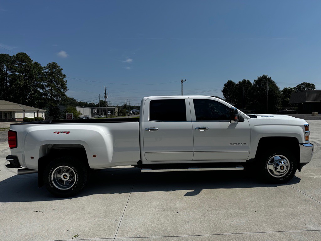 2019 Chevrolet Silverado 1500 Image 7