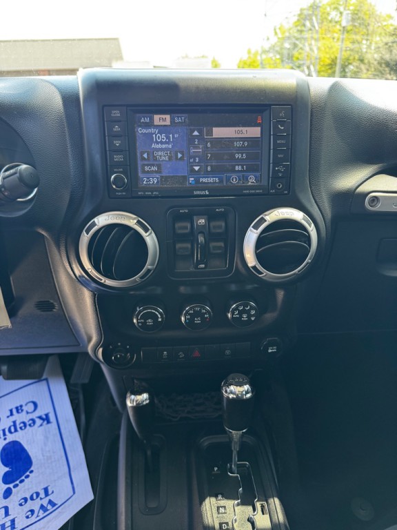 2014 Jeep Wrangler Unlimited Image 14