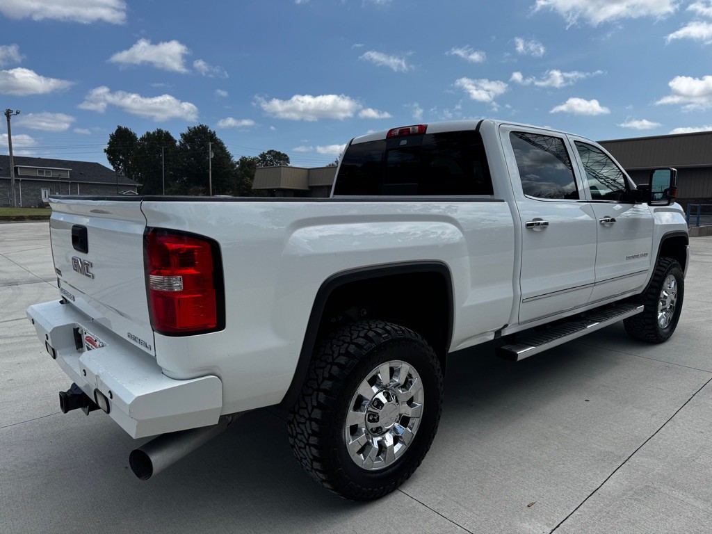 2017 GMC Sierra Image 6