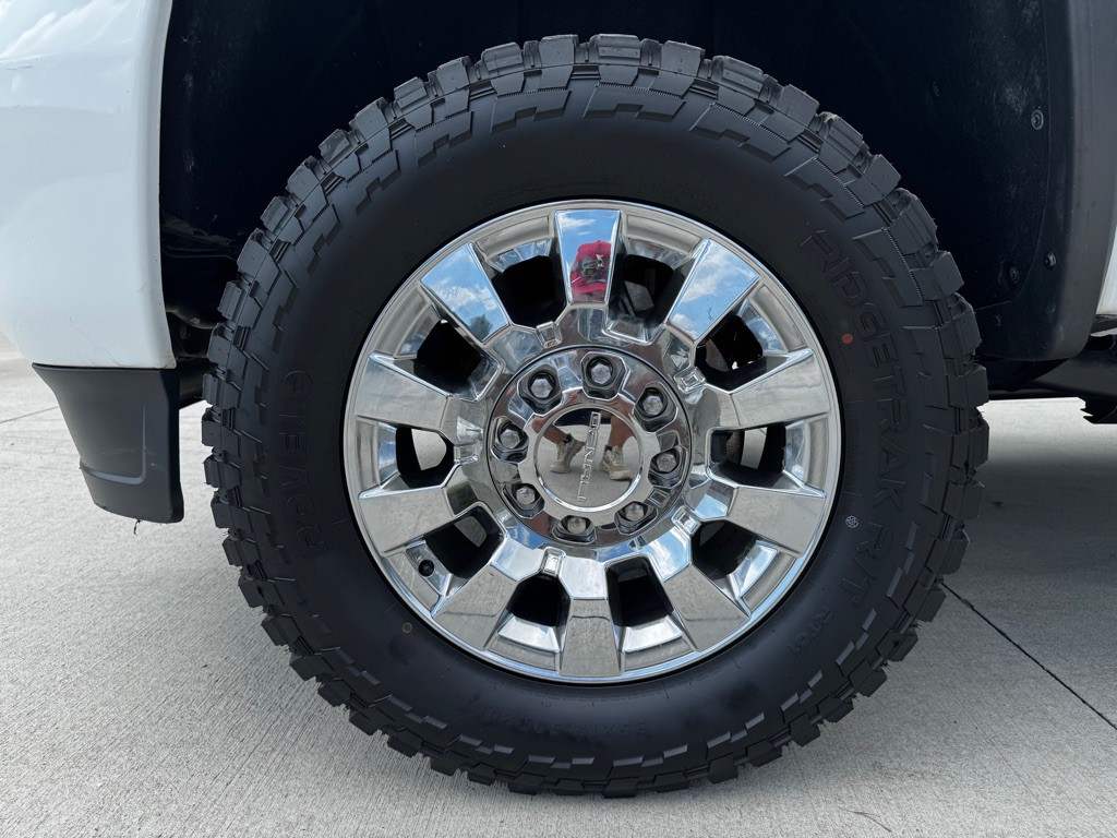 2017 GMC Sierra Image 10