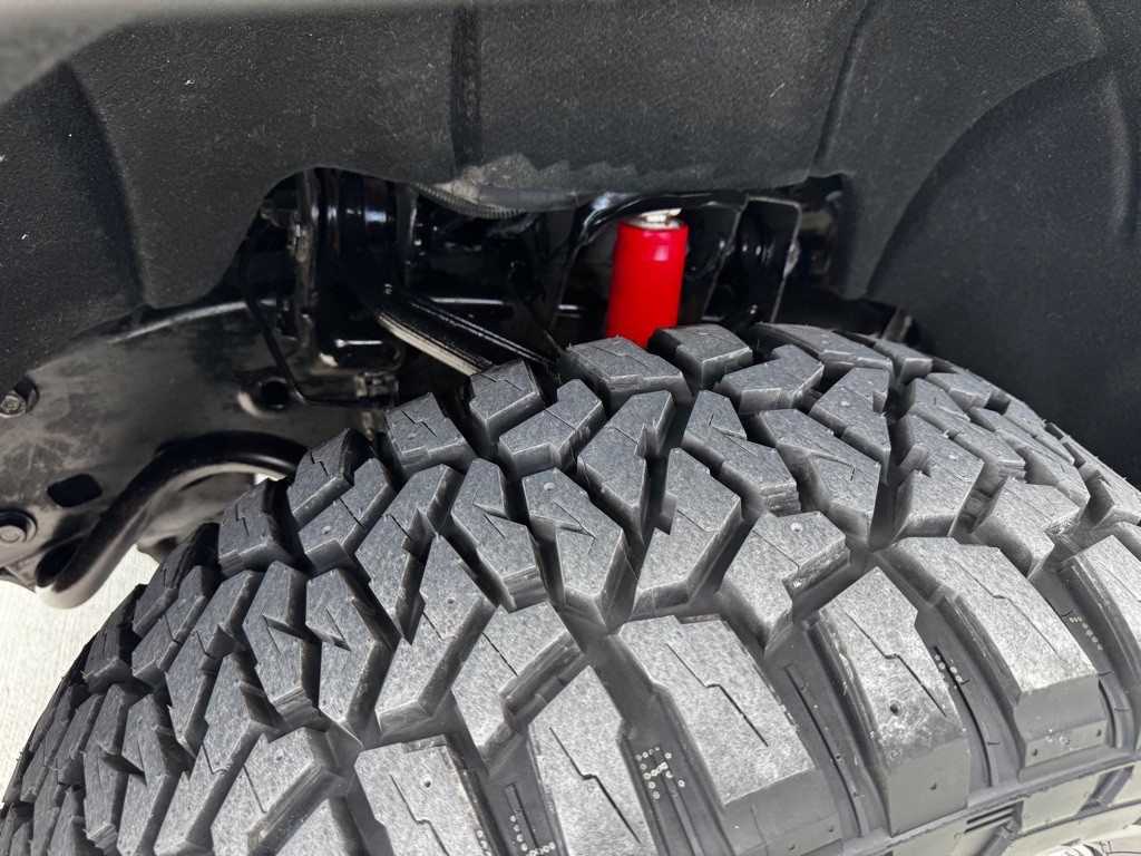 2017 GMC Sierra Image 11