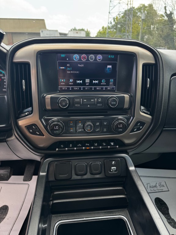 2017 GMC Sierra Image 14