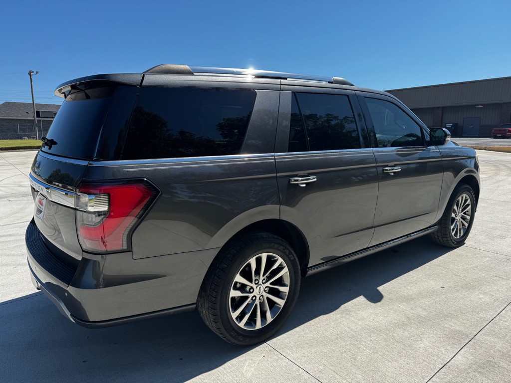2018 Ford Expedition Image 5