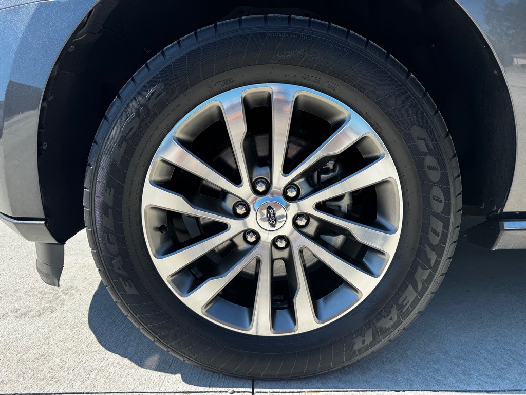 2018 Ford Expedition Image 9