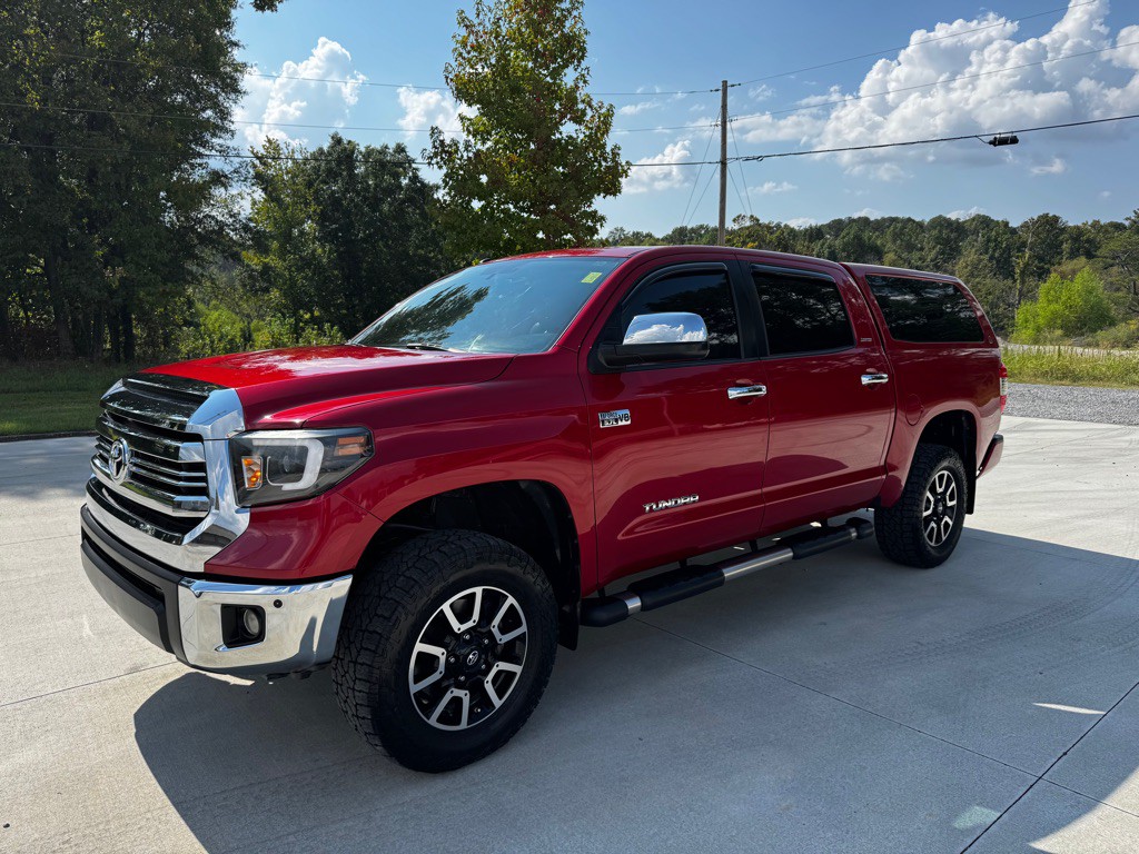 2017 Toyota Tundra Image 2