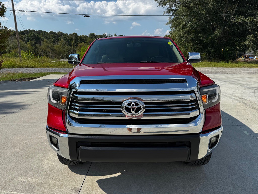 2017 Toyota Tundra Image 10