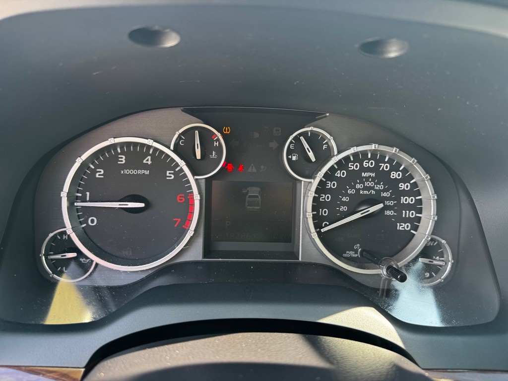 2017 Toyota Tundra Image 14