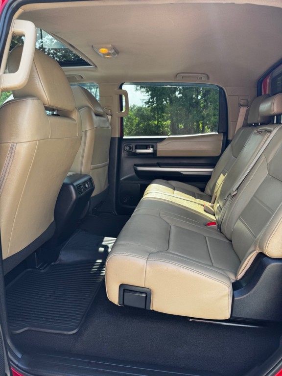 2017 Toyota Tundra Image 16
