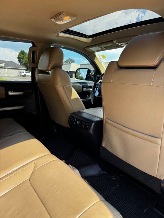 2017 Toyota Tundra Image 21
