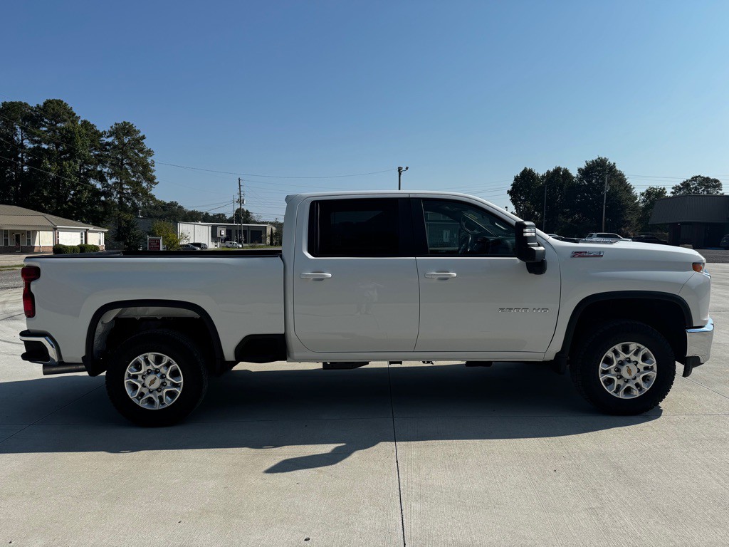 2021 Chevrolet Silverado 1500 Image 7