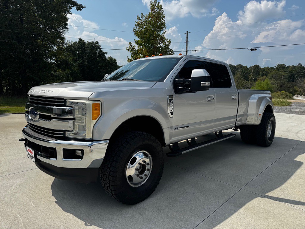 2017 Ford F-350 Image 8