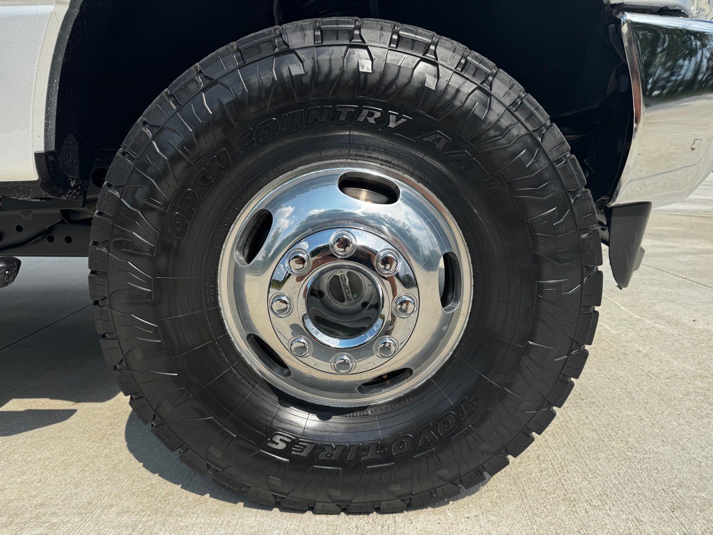 2017 Ford F-350 Image 9