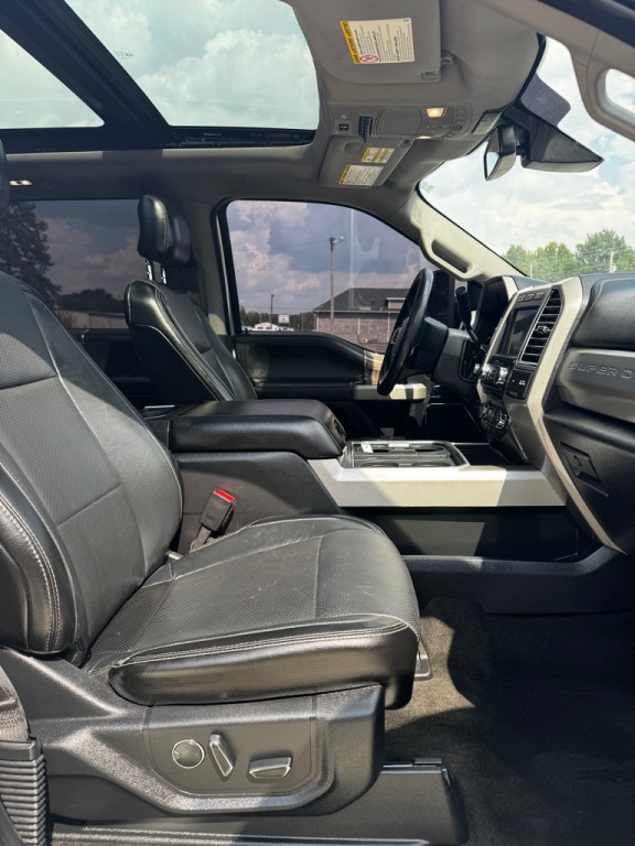2017 Ford F-350 Image 20