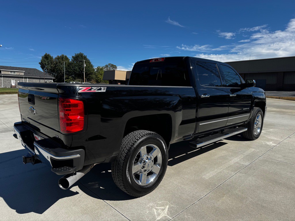 2015 Chevrolet Silverado 1500 Image 6