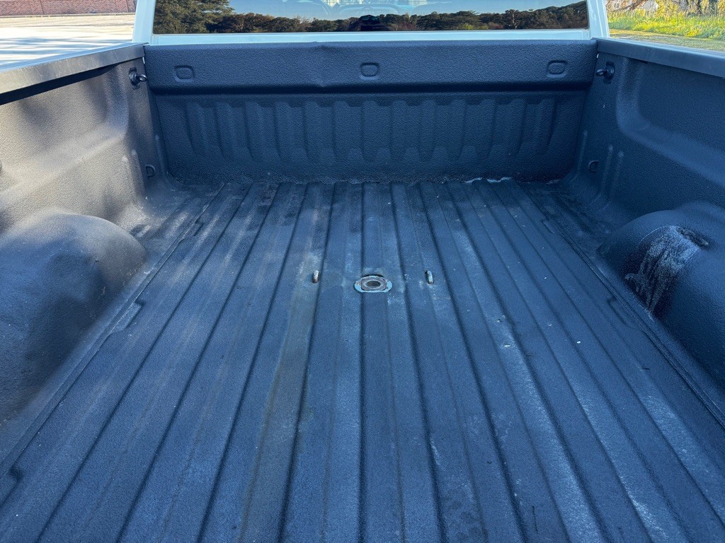 2017 GMC Sierra Image 5