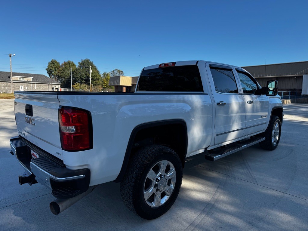 2017 GMC Sierra Image 6