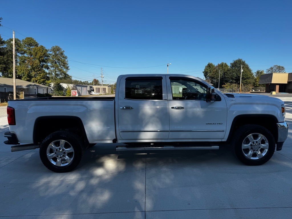 2017 GMC Sierra Image 7