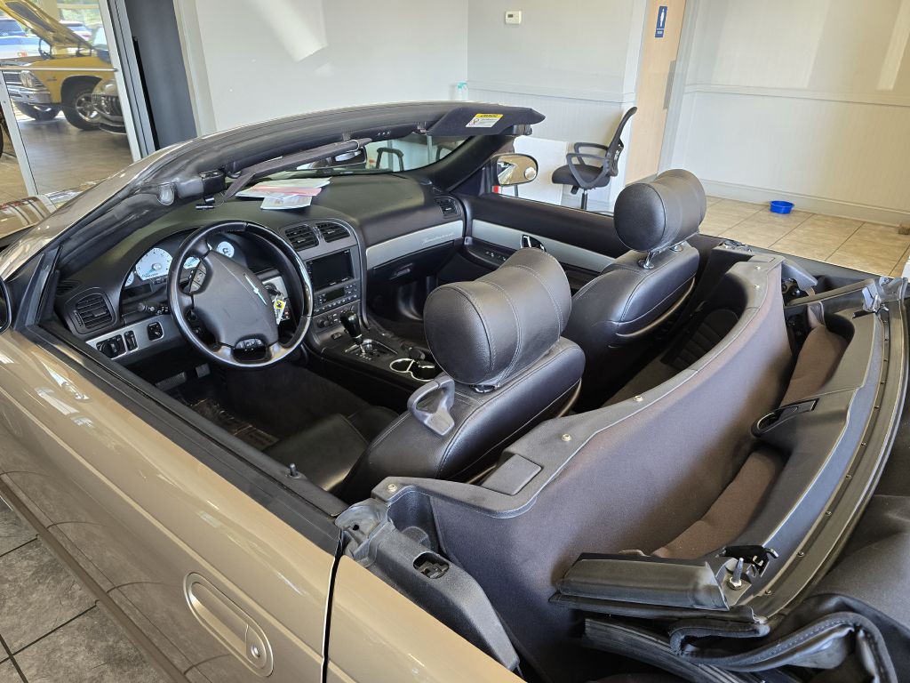 2005 Ford Thunderbird Image 41