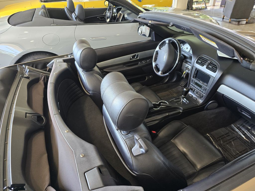 2005 Ford Thunderbird Image 44