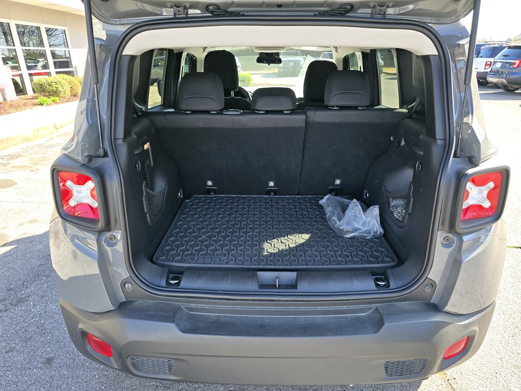 2019 Jeep Renegade Image 12