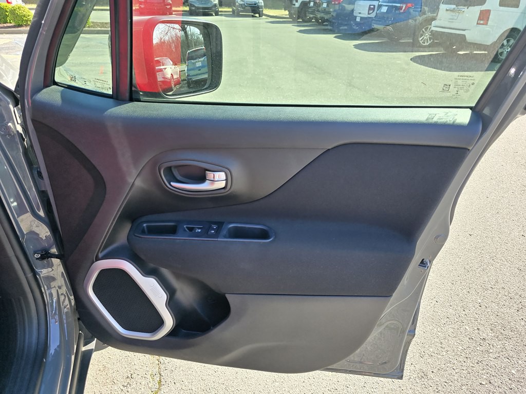 2019 Jeep Renegade Image 27