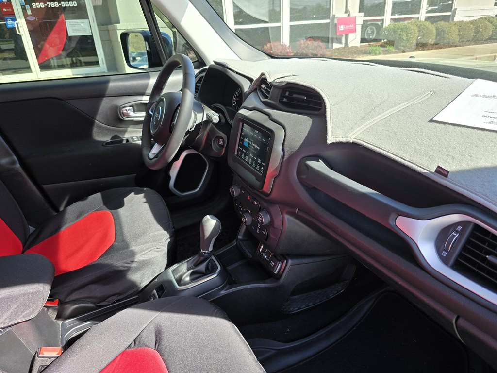 2019 Jeep Renegade Image 28