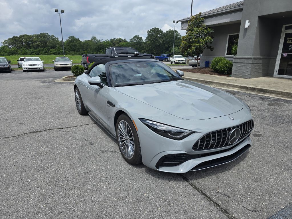 2024 Mercedes-Benz SL-Class Image 3