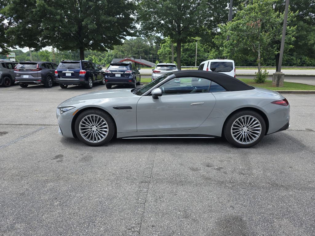 2024 Mercedes-Benz SL-Class Image 9