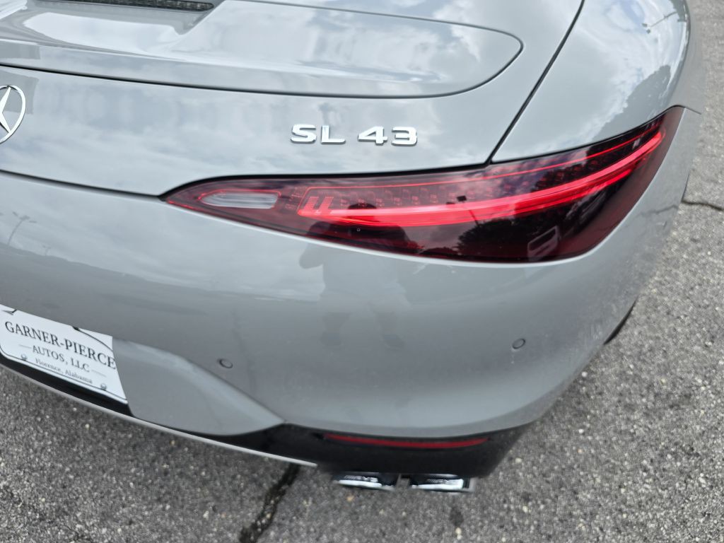 2024 Mercedes-Benz SL-Class Image 13