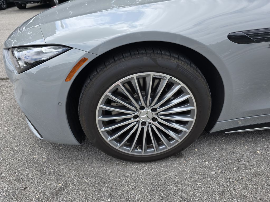 2024 Mercedes-Benz SL-Class Image 17