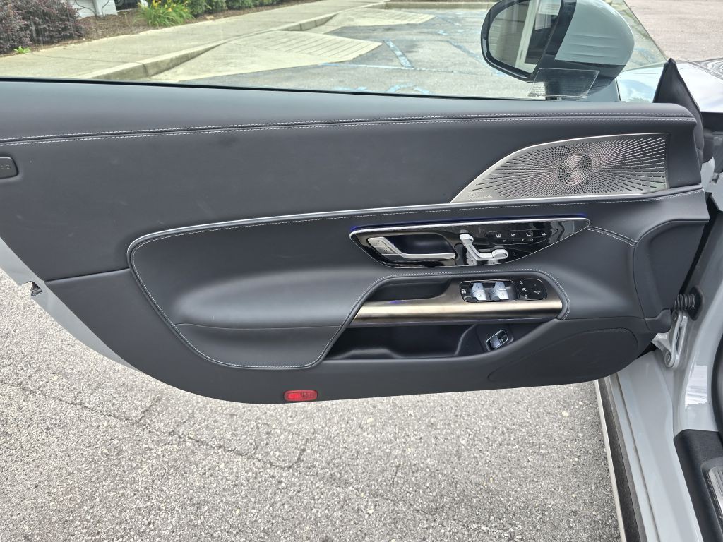 2024 Mercedes-Benz SL-Class Image 19