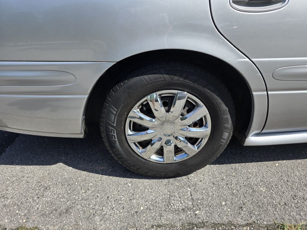 2003 Buick LeSabre Image 14